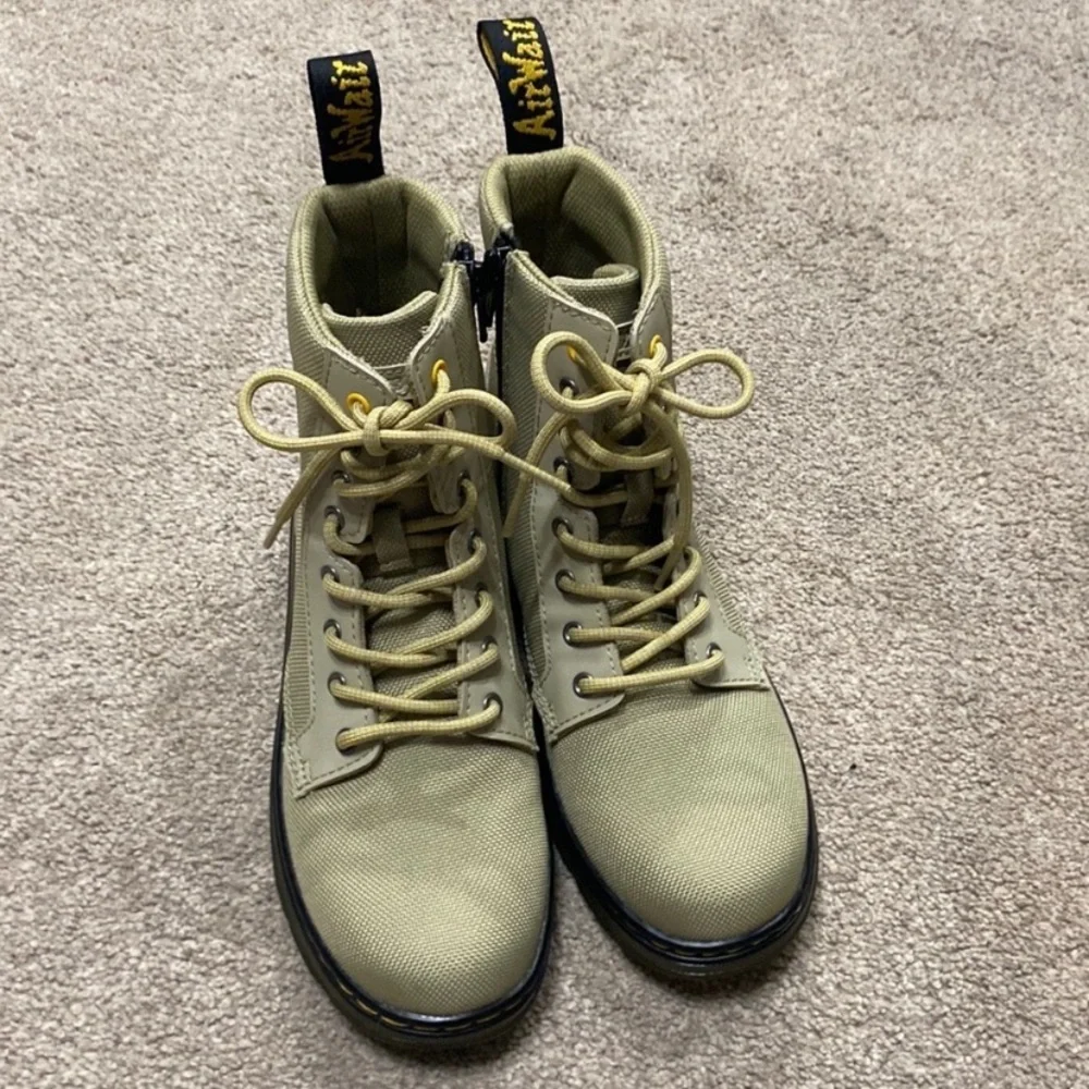 Dr. Martens Green Combs Canvas Lace Up Boots Size 3